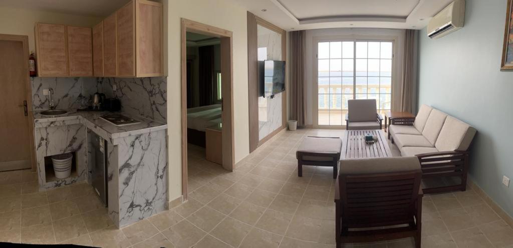 Al Ahmadi Plaza Resort Yanbu Eksteriør billede