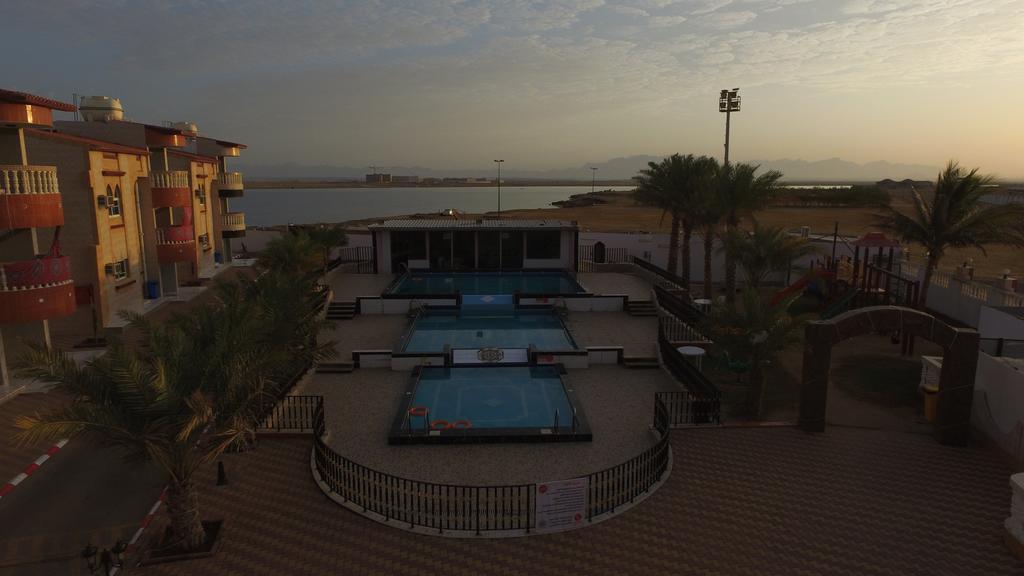 Al Ahmadi Plaza Resort Yanbu Eksteriør billede