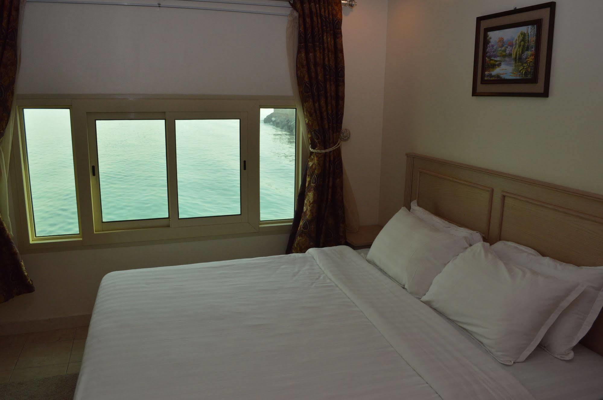 Al Ahmadi Plaza Resort Yanbu Eksteriør billede