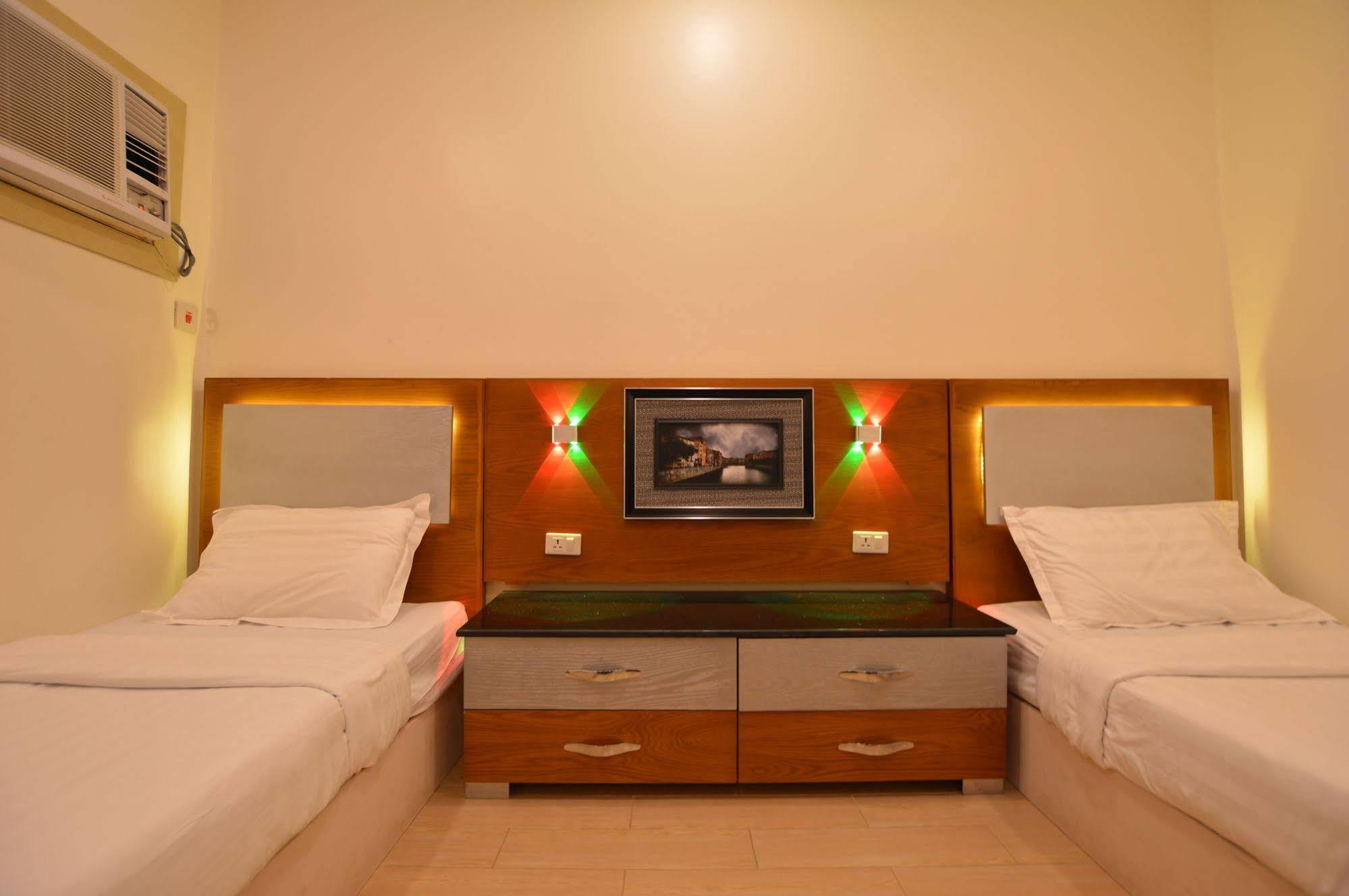 Al Ahmadi Plaza Resort Yanbu Eksteriør billede